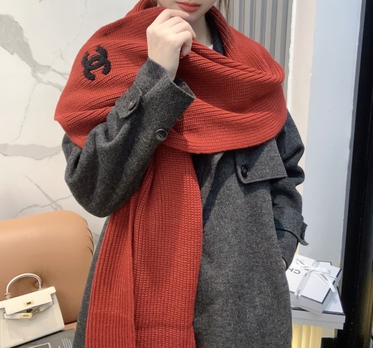 Chanel Knit Scarf - Wool Cashmere Blend, Luxurious Warmth, 175*30cm 1 Chanel Knit Scarf - Wool Cashmere Blend, Luxurious Warmth, 175*30cm