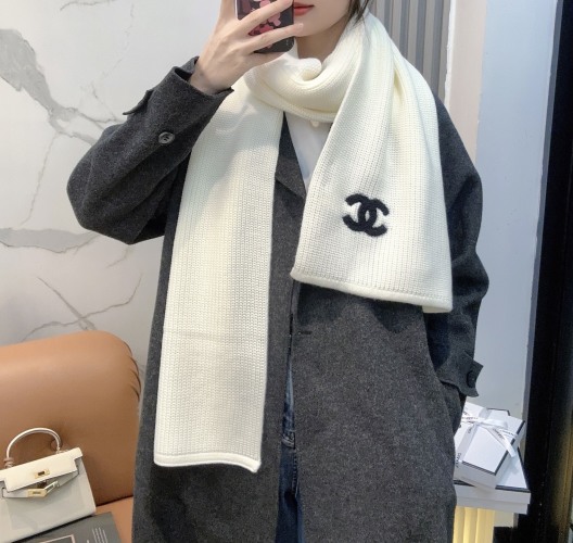 Elegant Chanel Wool-Cashmere Blend Knit Scarf - Soft, Warm, and Stylish 1 Elegant Chanel Wool-Cashmere Blend Knit Scarf - Soft, Warm, and Stylish