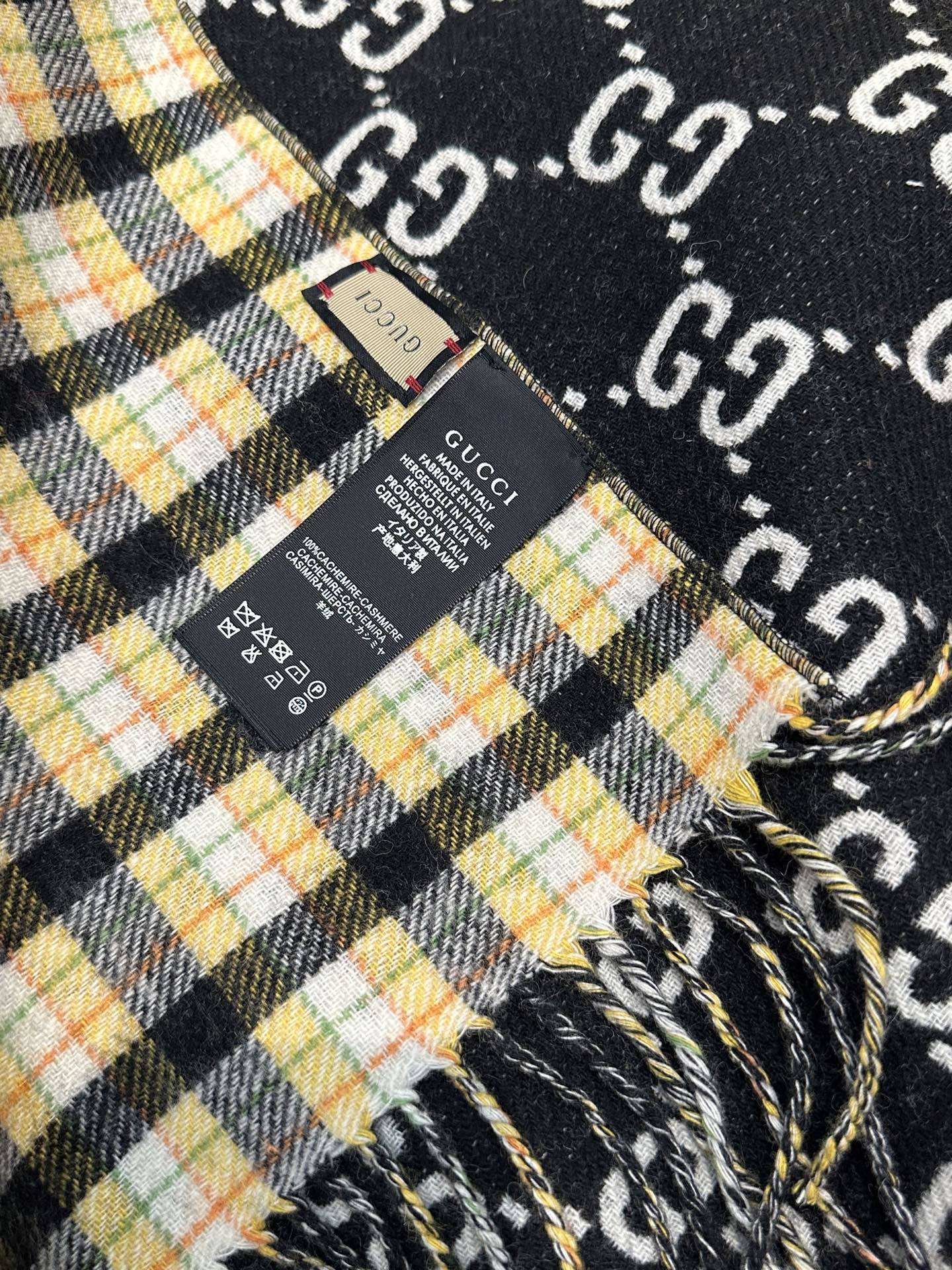 。GUCCI(古驰)原单代工厂出品,最新款双G斗篷英伦格双面斗篷,男女通用款,这是一款苏格兰风格-双面重