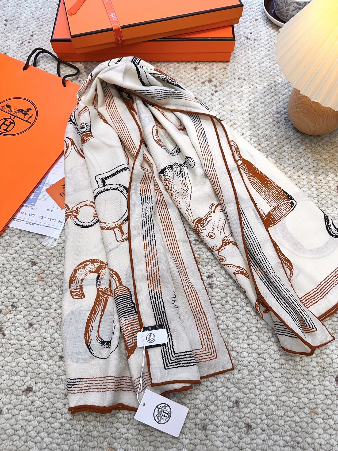 爱马仕(Hermes)【💗】 | “马具故事的诗意回顾”140披肩 【三色 上新❤️】 永远秉承高品质天