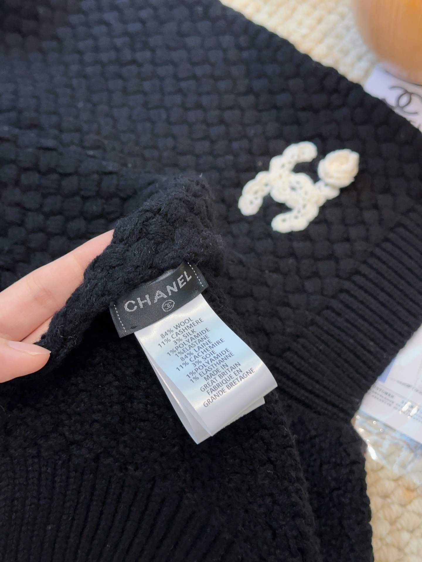 Chanel CHANEL（香奈儿） | 双C山茶花菠萝针织冷帽 推荐