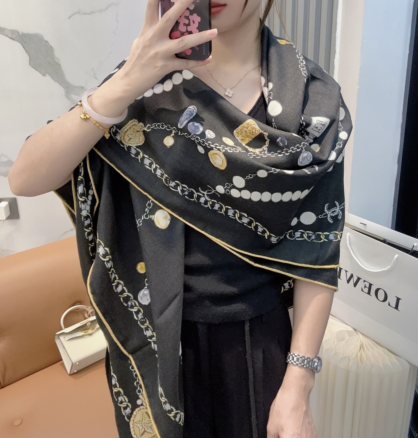 香奈儿（CHANEL）（珍珠项链）140*140上新❤️【真丝丝绒款】Chanel 【▪️温柔而娴静，l