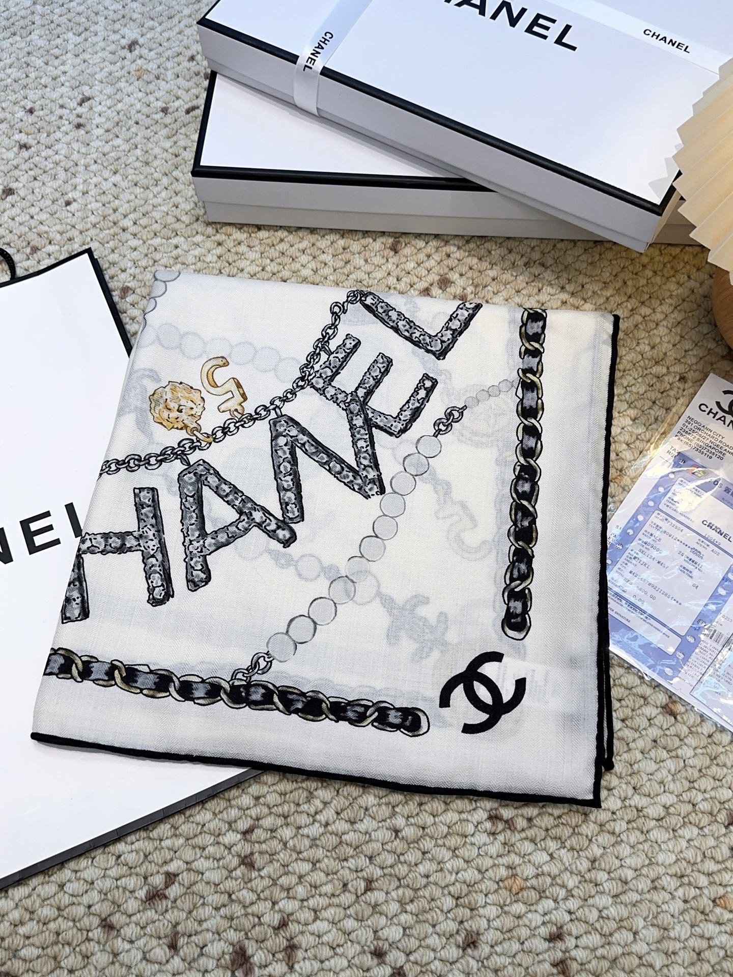 香奈儿(CHANEL)(珍珠项链)140*140上新❤️【真丝丝绒款】Chanel 【▪️温柔而娴静,l