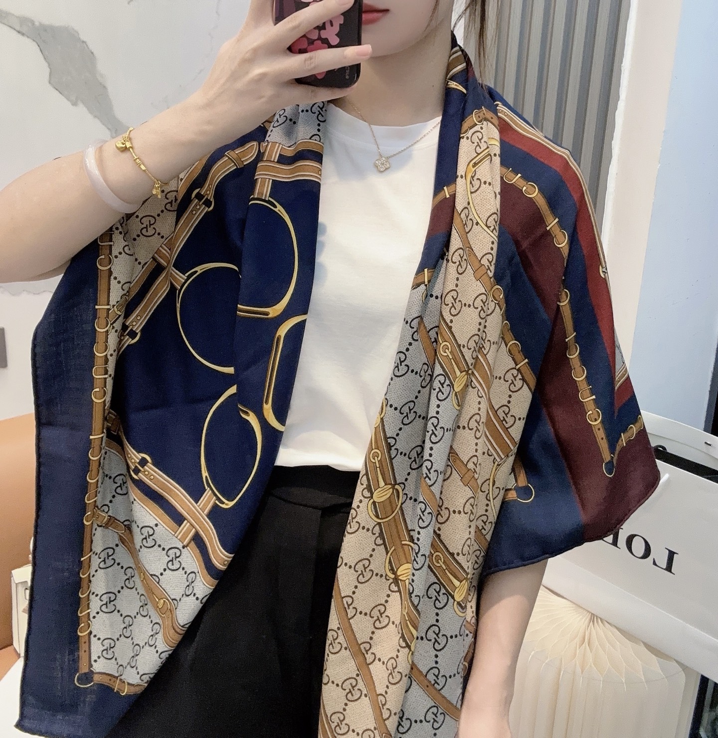 GUCCI（古驰）美不可言，纵情口碑线！重磅花园素描系列~Gucci的稀有设计！！！】温温柔柔的惊艳四座