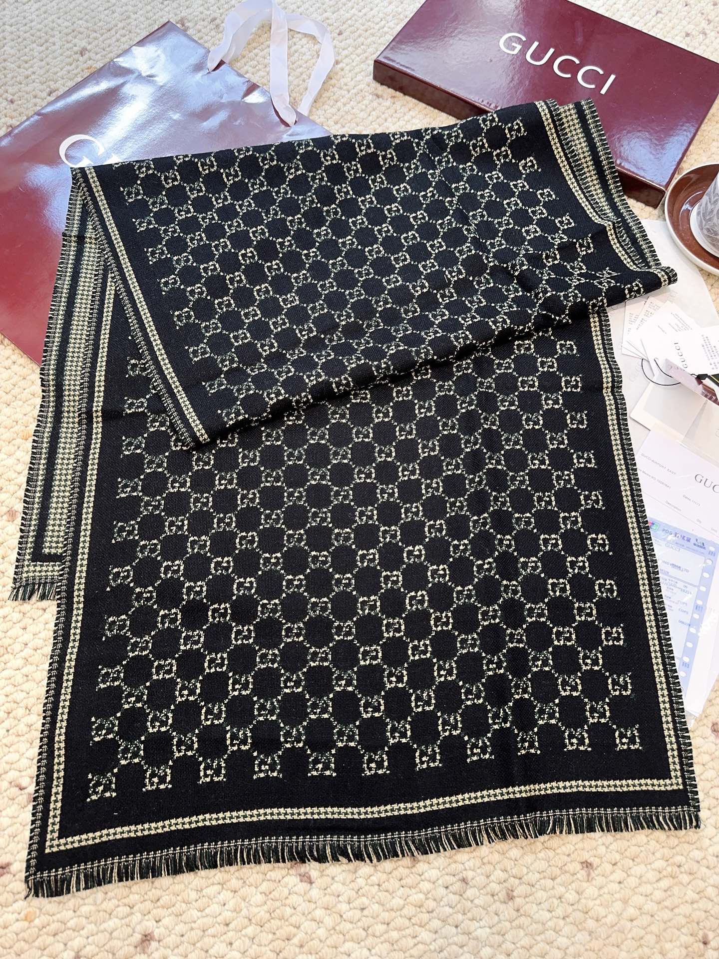 G家。【小G双面-▪️Gu秋冬新款，专柜主打的GG时髦复古双面羊毛围巾！！】Gu主打系列，太喜欢这样的调