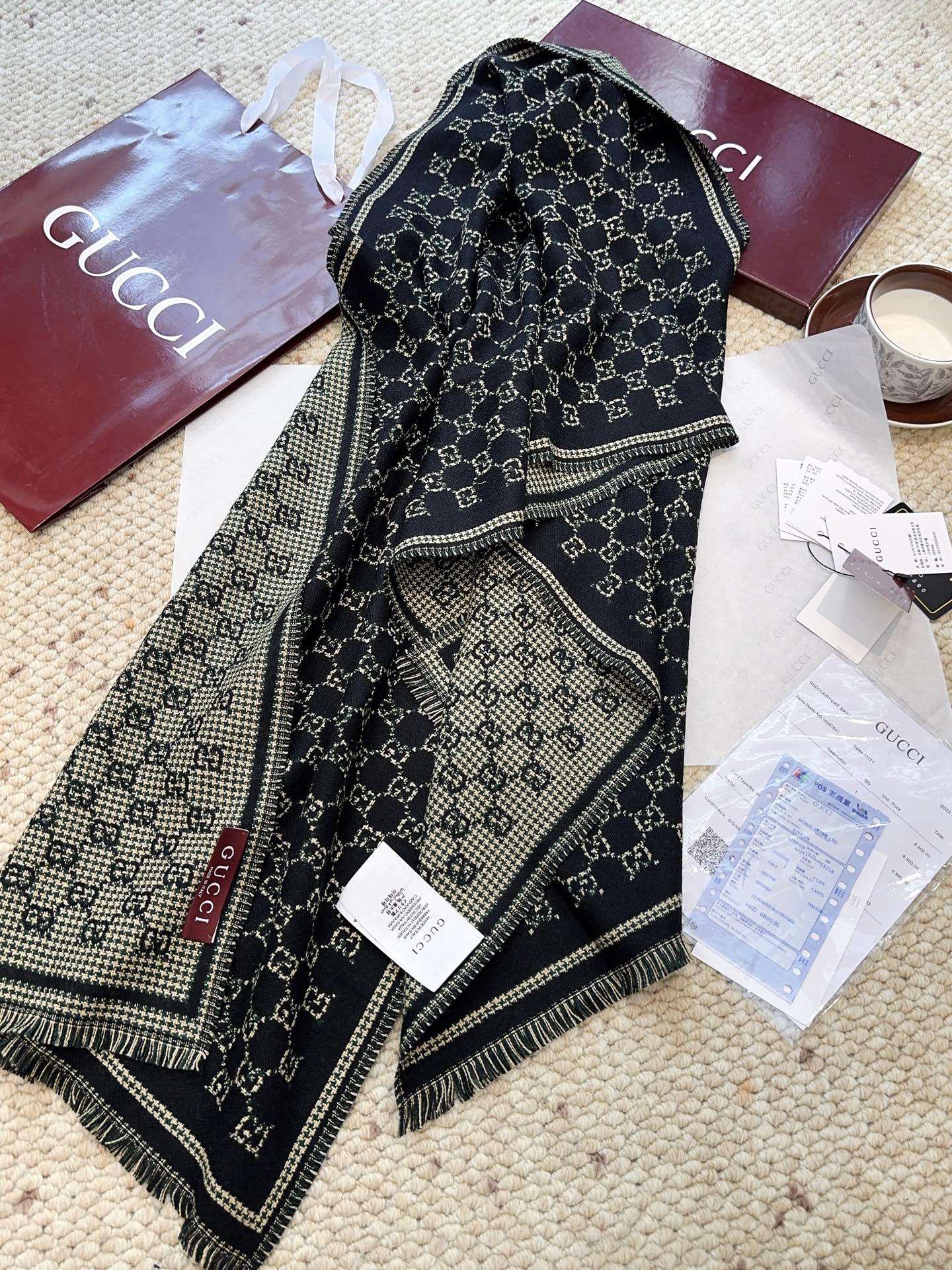 G家。【小G双面-▪️Gu秋冬新款，专柜主打的GG时髦复古双面羊毛围巾！！】Gu主打系列，太喜欢这样的调