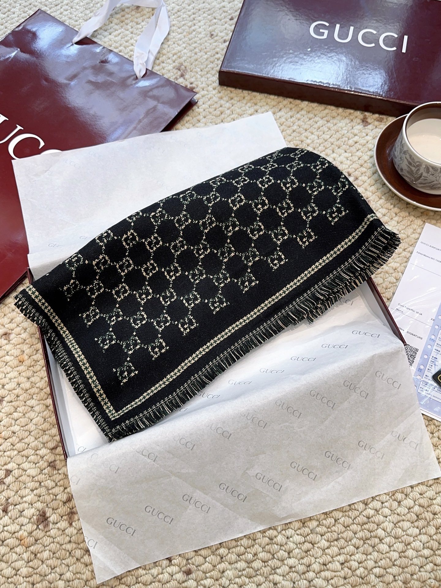 G家。【小G双面-▪️Gu秋冬新款，专柜主打的GG时髦复古双面羊毛围巾！！】Gu主打系列，太喜欢这样的调