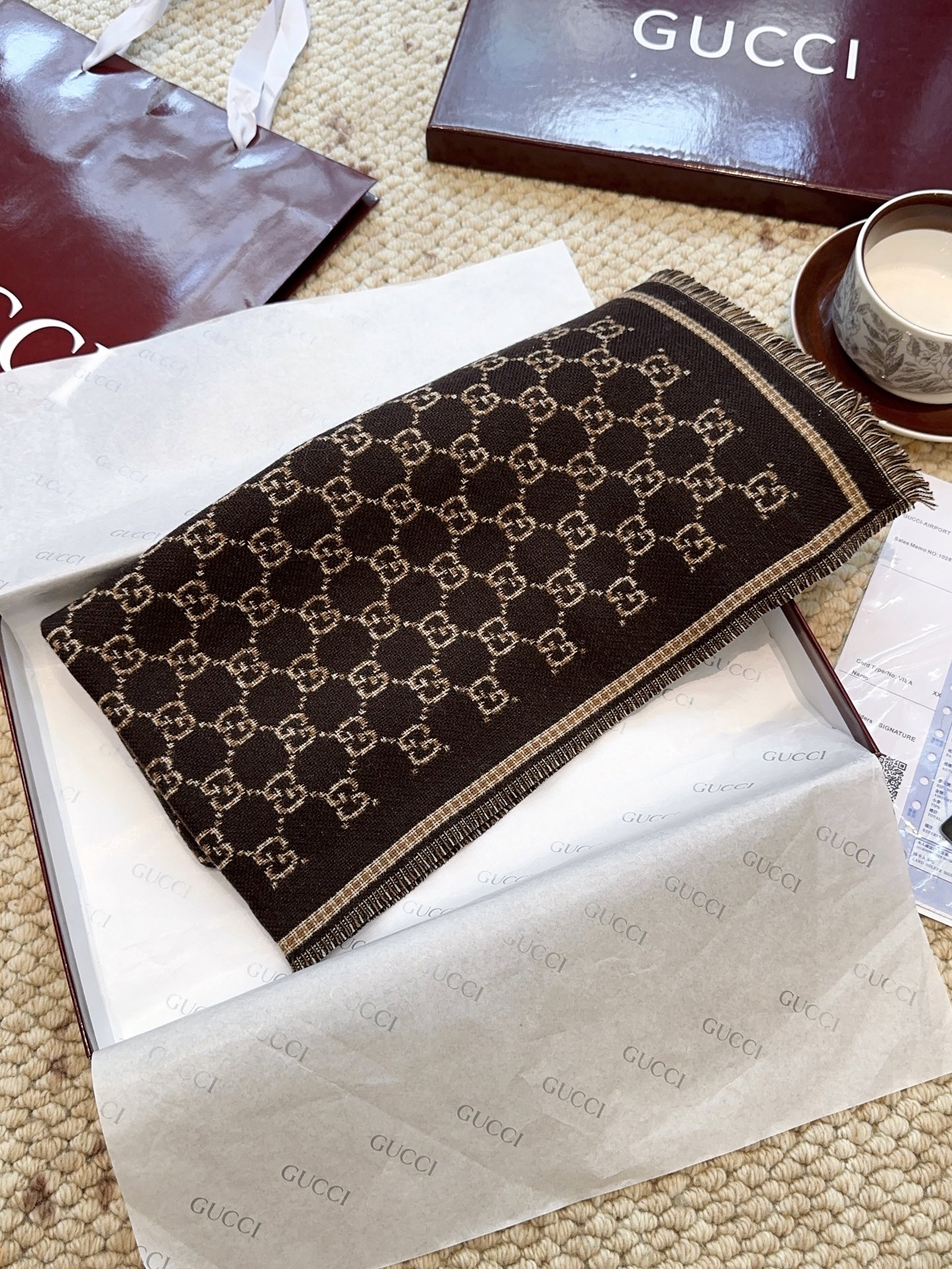 G家。【小G双面-▪️Gu秋冬新款，专柜主打的GG时髦复古双面羊毛围巾！！】Gu主打系列，太喜欢这样的调