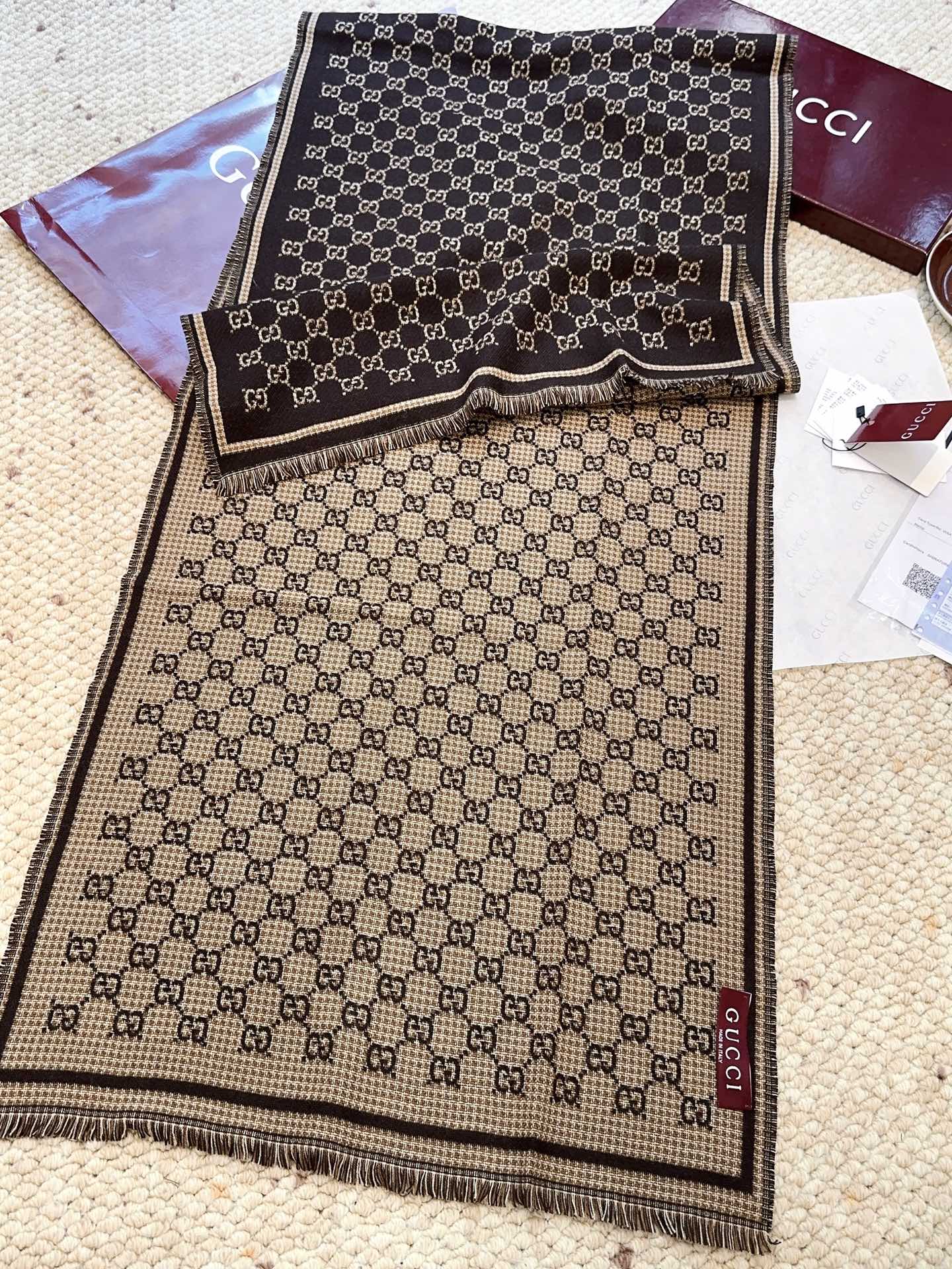 G家。【小G双面-▪️Gu秋冬新款，专柜主打的GG时髦复古双面羊毛围巾！！】Gu主打系列，太喜欢这样的调