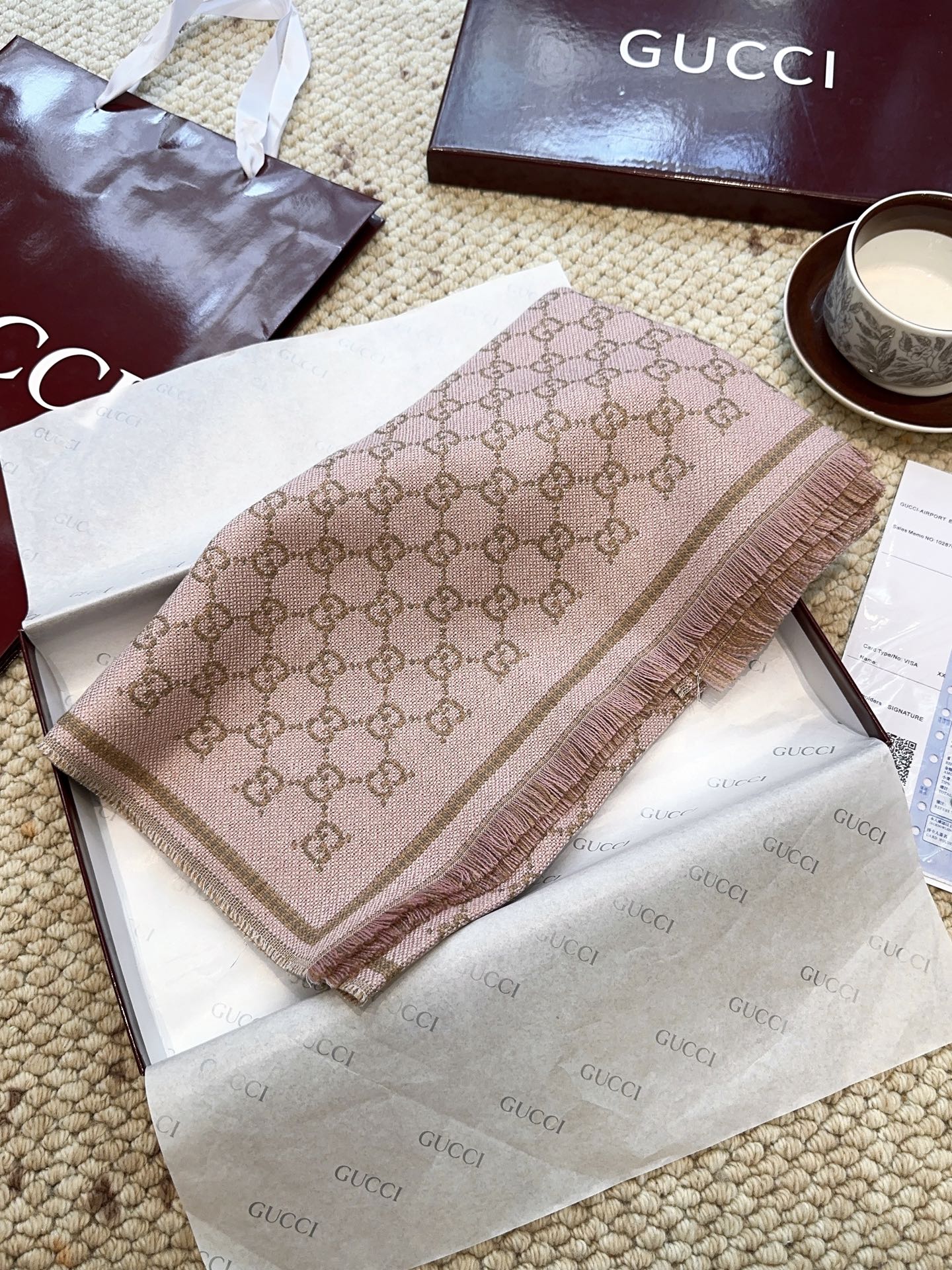 G家。【小G双面-▪️Gu秋冬新款，专柜主打的GG时髦复古双面羊毛围巾！！】Gu主打系列，太喜欢这样的调