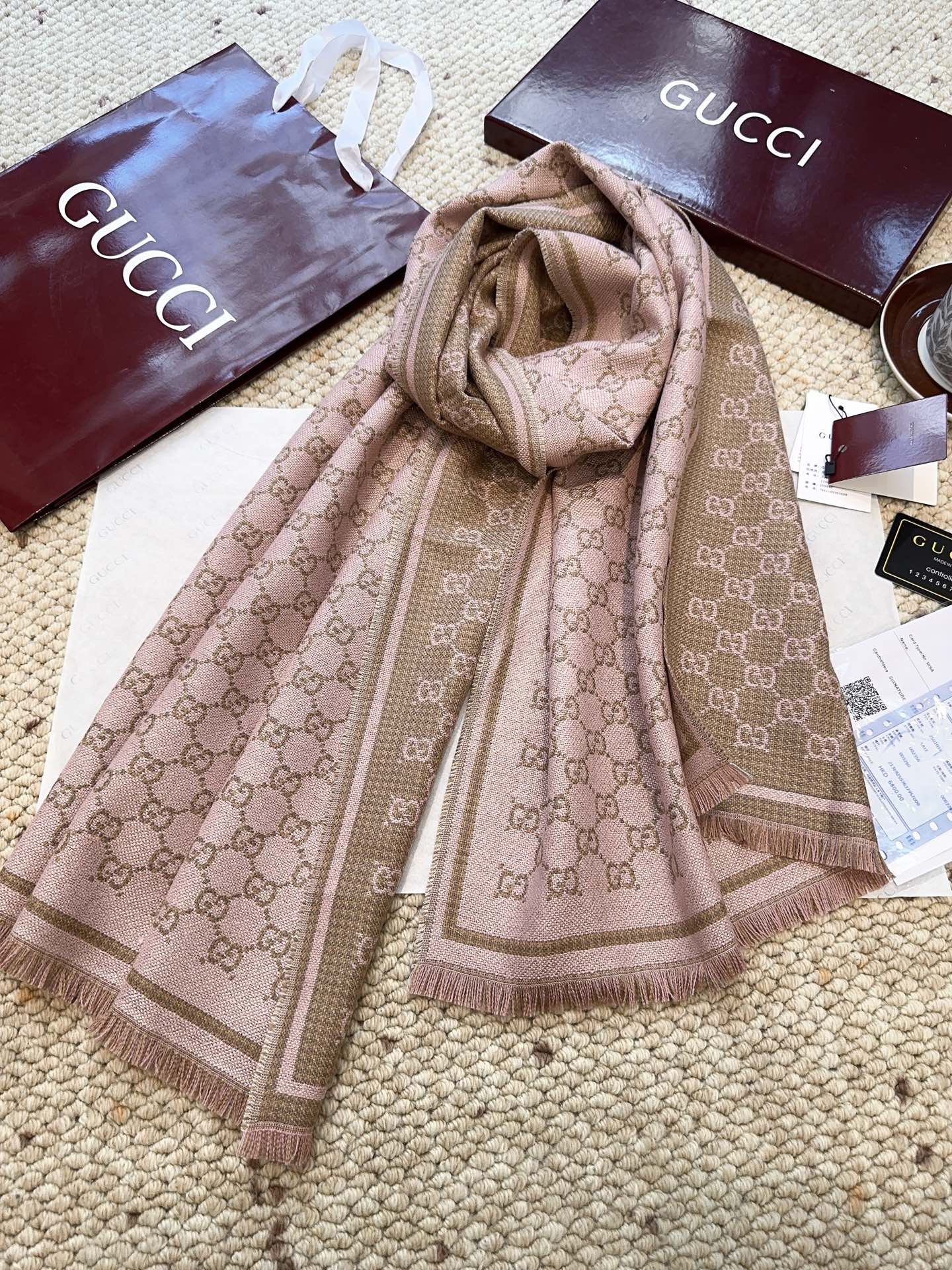 G家。【小G双面-▪️Gu秋冬新款，专柜主打的GG时髦复古双面羊毛围巾！！】Gu主打系列，太喜欢这样的调