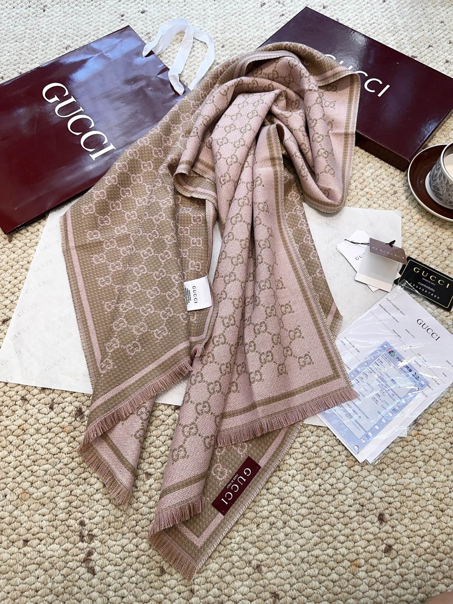 G家。【小G双面-▪️Gu秋冬新款，专柜主打的GG时髦复古双面羊毛围巾！！】Gu主打系列，太喜欢这样的调
