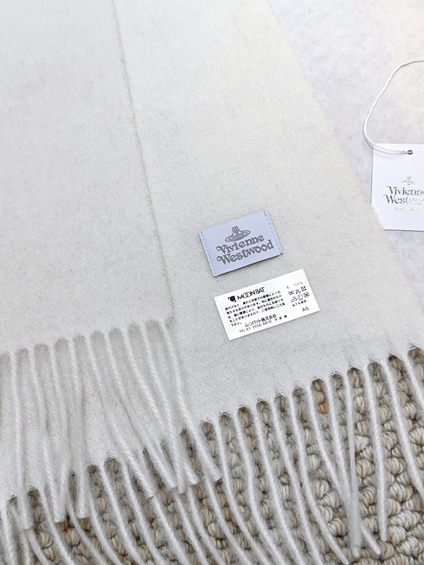 𝐕𝐢𝐯𝐢𝐞𝐧𝐧𝐞 𝐖𝐞𝐬𝐭𝐰𝐨𝐨𝐝🪐✨【薇薇安 · 西太后】极品山羊绒小围巾，送人自留都太高大上了😍重磅