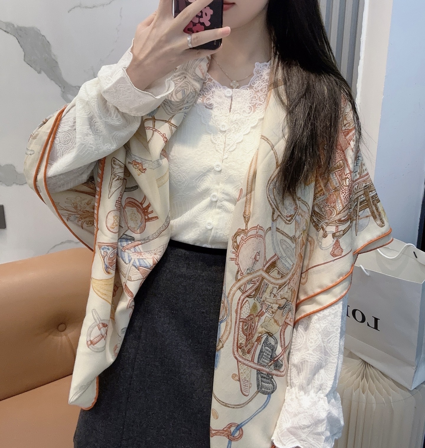 羊绒新款🆕👏👏买了都说好看‼️推荐💕爱马仕双面同色羊绒方巾 顶级工艺超值‼️爱马仕专柜爆款🎁💟立体呈现图