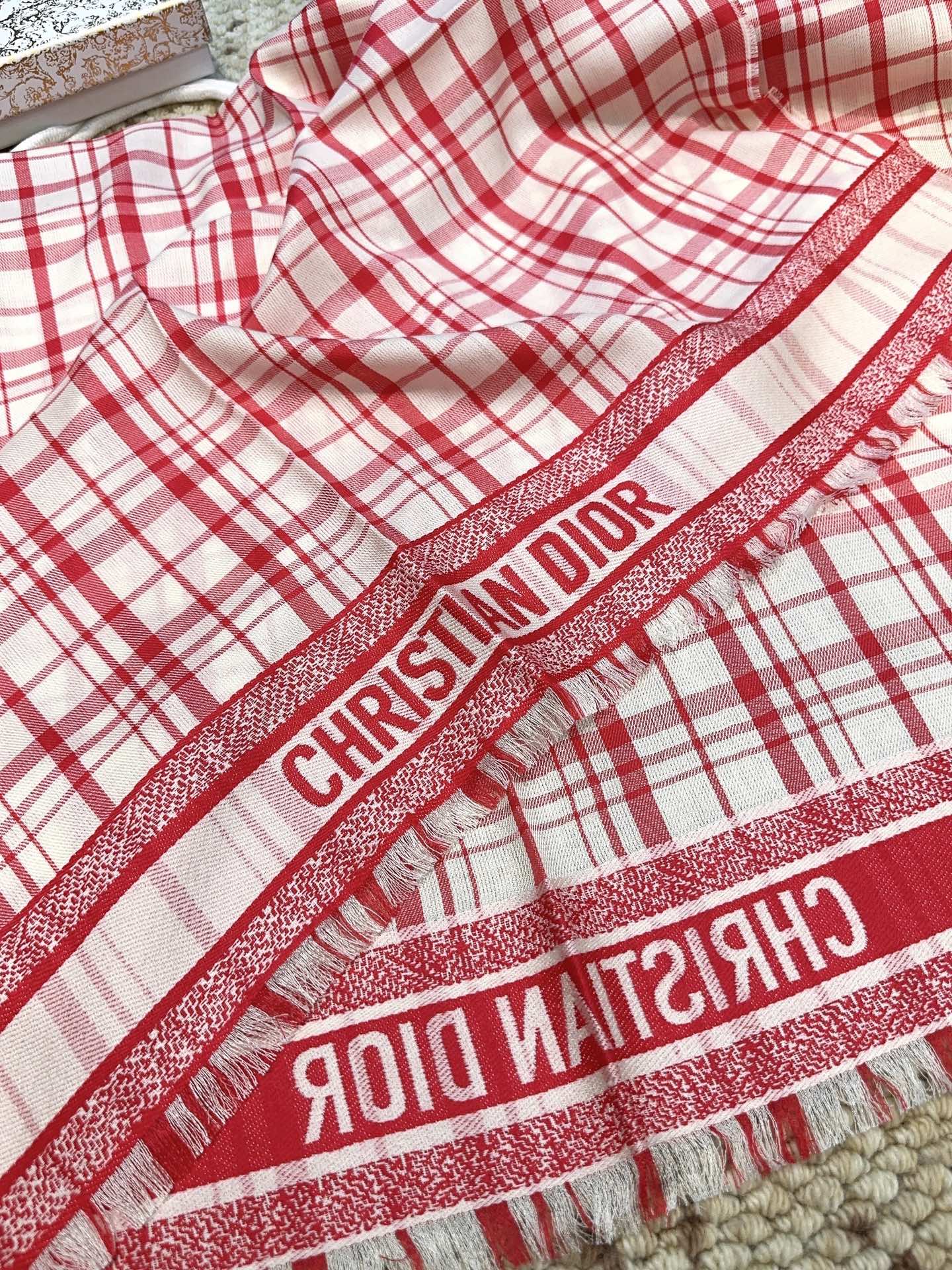 上新！2025年巴宝莉正装系列货 专供旗舰店的viP 💍💍💍顶级苏格兰进口山羊毛绒🎆无比的高贵优雅 知性