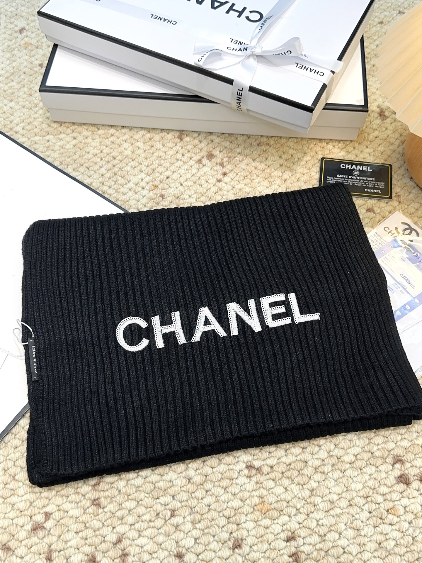 Chanel 特批100 秋冬新款香奈儿羊绒围巾 免代购级别 重工珠片 毛线双重刺绣 高级货 TA的高级与优雅