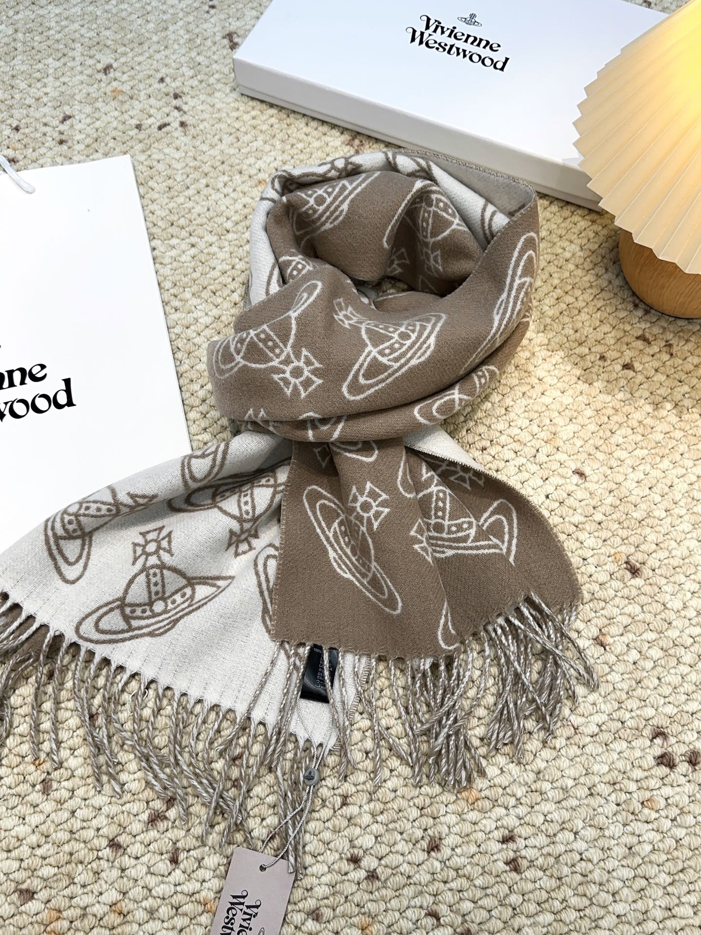 原单品质！英国朋克教母“西太后Vivienne Westwood”最爱的土星❗❗从精神上，Vivenne