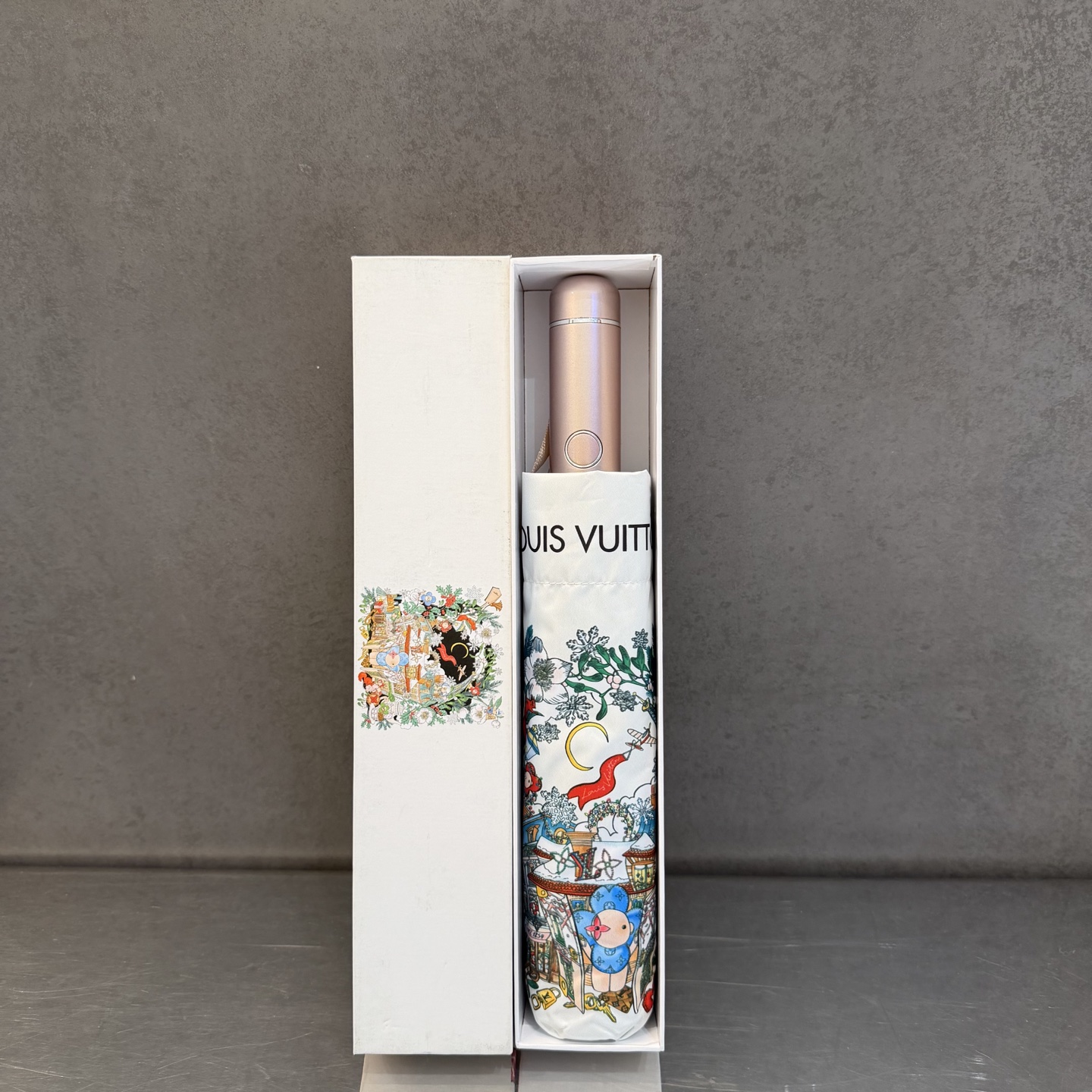 LV 路易威登三折防晒睛雨伞。。 夏季新款 全自动折叠晴雨伞 内里黑色涂层防晒有效阻隔紫外线99%，UP