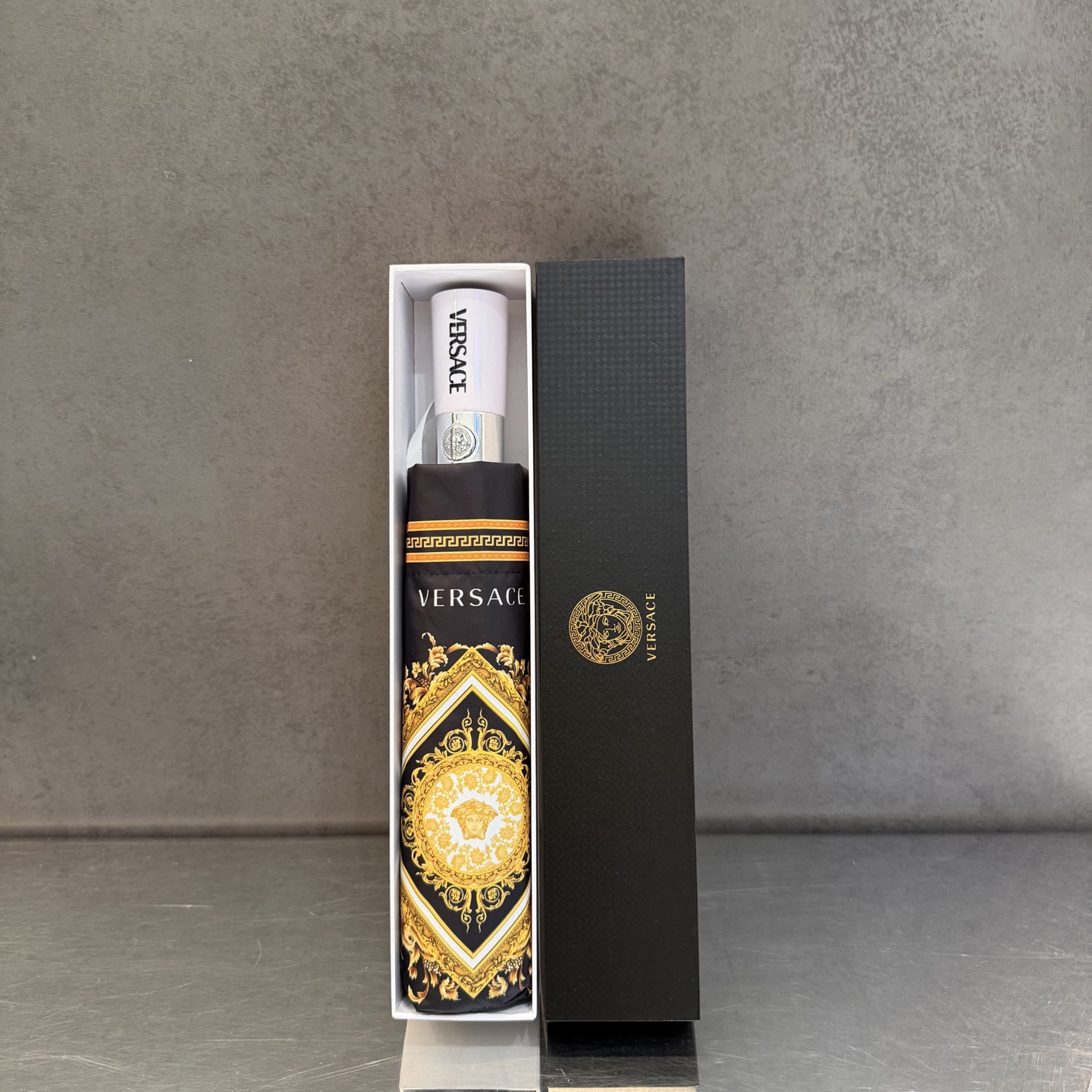 🌈🌈️范思哲（VERSACE）三折防晒睛雨伞。。 2025夏季新款 全自动折叠晴雨伞 内里黑色涂层防晒有