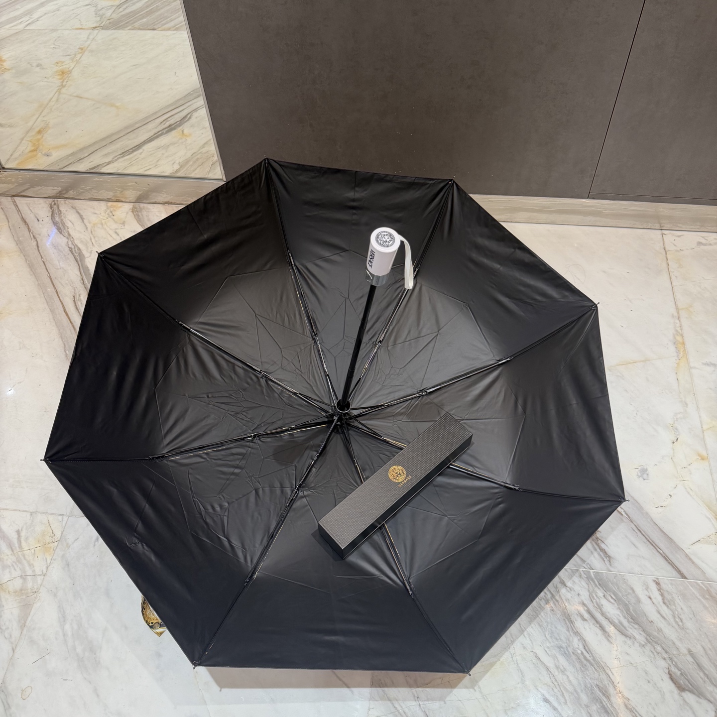 🌈🌈️范思哲（VERSACE）三折防晒睛雨伞。。 2025夏季新款 全自动折叠晴雨伞 内里黑色涂层防晒有