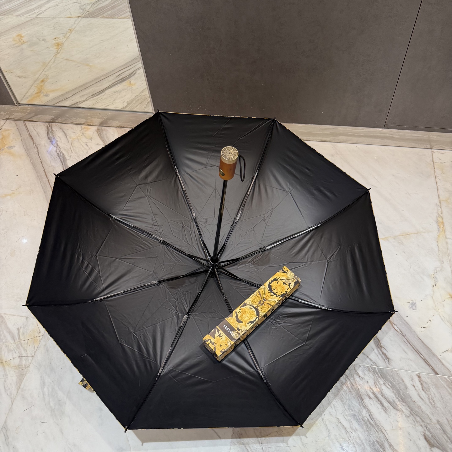 🌈🌈️范思哲（VERSACE）三折防晒睛雨伞。。 2025夏季新款 全自动折叠晴雨伞 内里黑色涂层防晒有