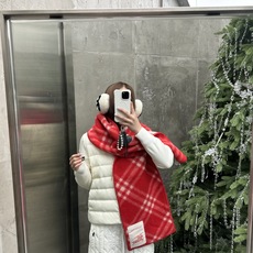 🆕 (高版本) 新款全智贤同款,搭配情侣款绝绝子呀,美爆了的款,柜子一上市就售罄,排队都买不到的款,低调的奢侈感❗ 🆕 (高版本) 新款全智贤同款,搭配情侣款绝绝子呀,美爆了的款,柜子一上市就售罄,排队都买不到的款,低调的奢侈感❗