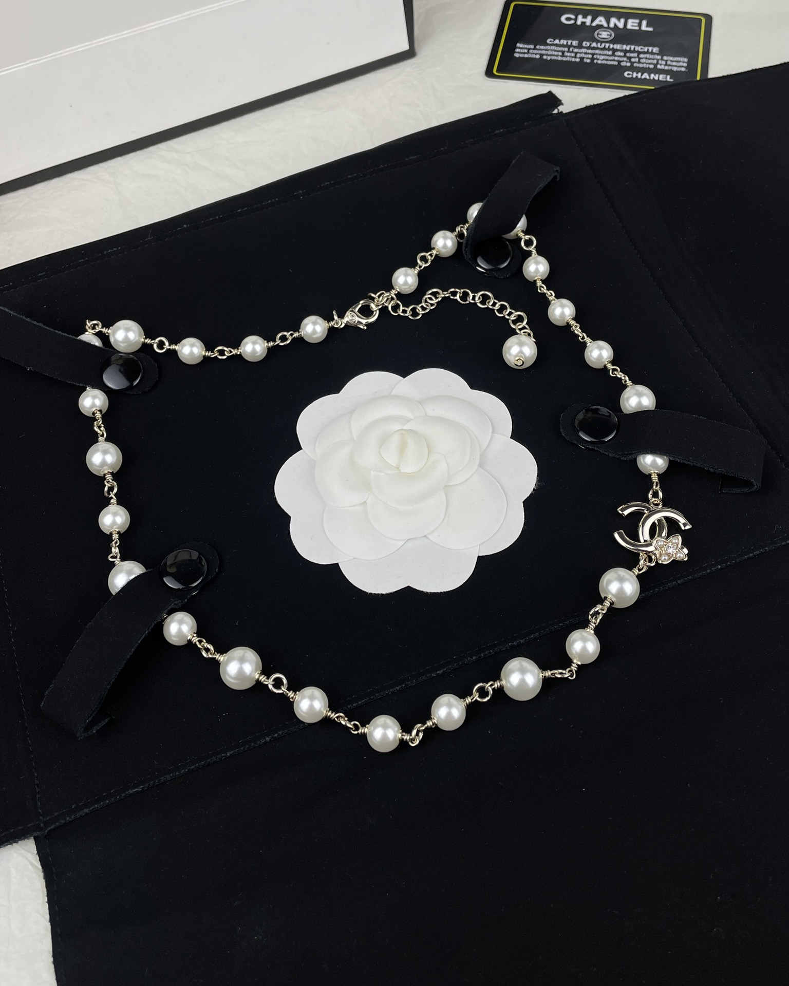 NO:104109,Xiaoxiang new style Xiaohua Flower pearl necklace, Chanel necklace, chanel, necklace19860909小香新款 小花 花朵珍珠颈链,香奈儿项链,chanel,necklace,Jewelry