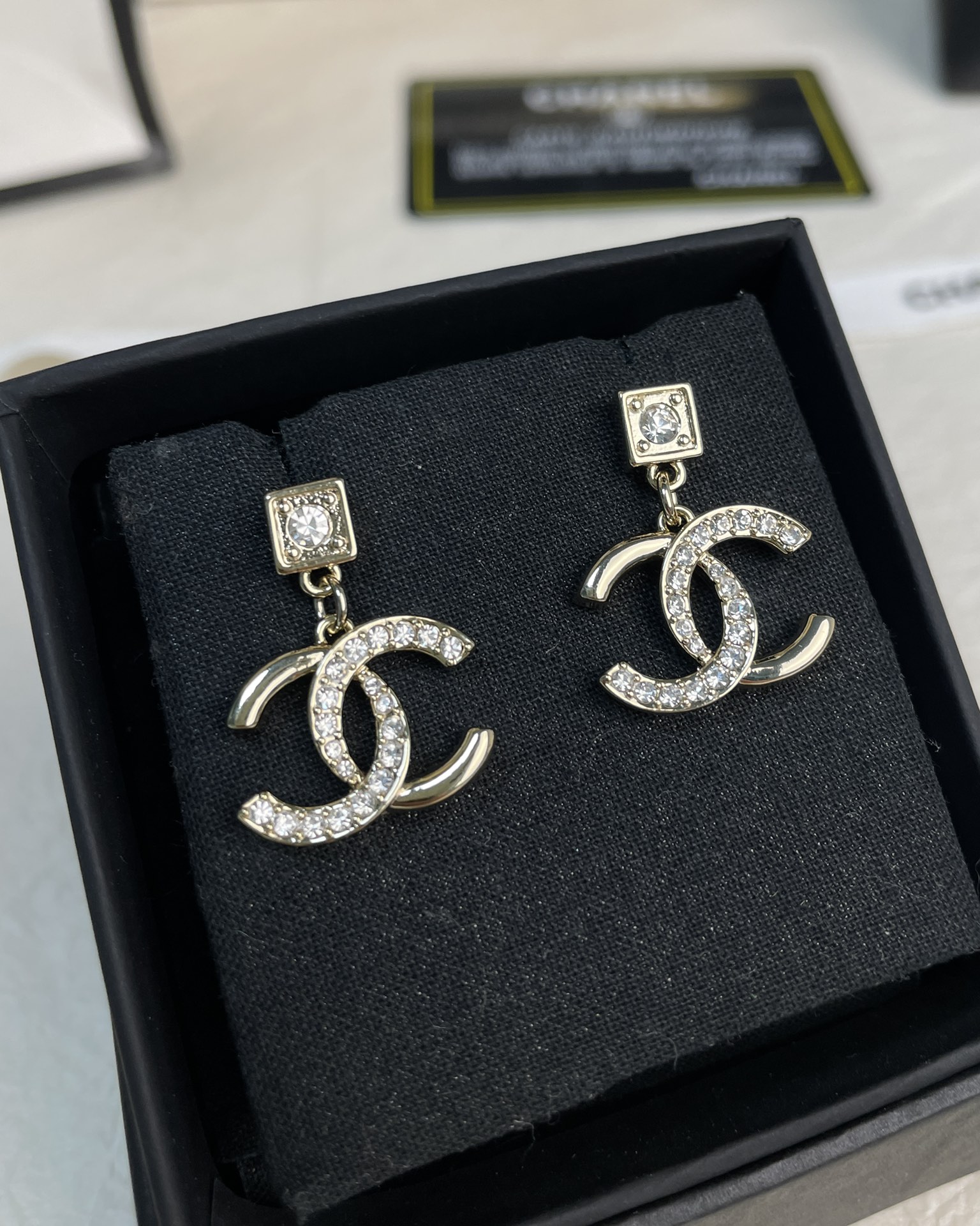 NO:101215,Xiaoxiang Square Rhinestone Hanging Double C Half Diamond Earrings, Chanel Earrings, Chanel, earrings19860909小香 方块水钻吊双c半钻耳环,香奈儿耳钉,chanel,earrings,Jewelry