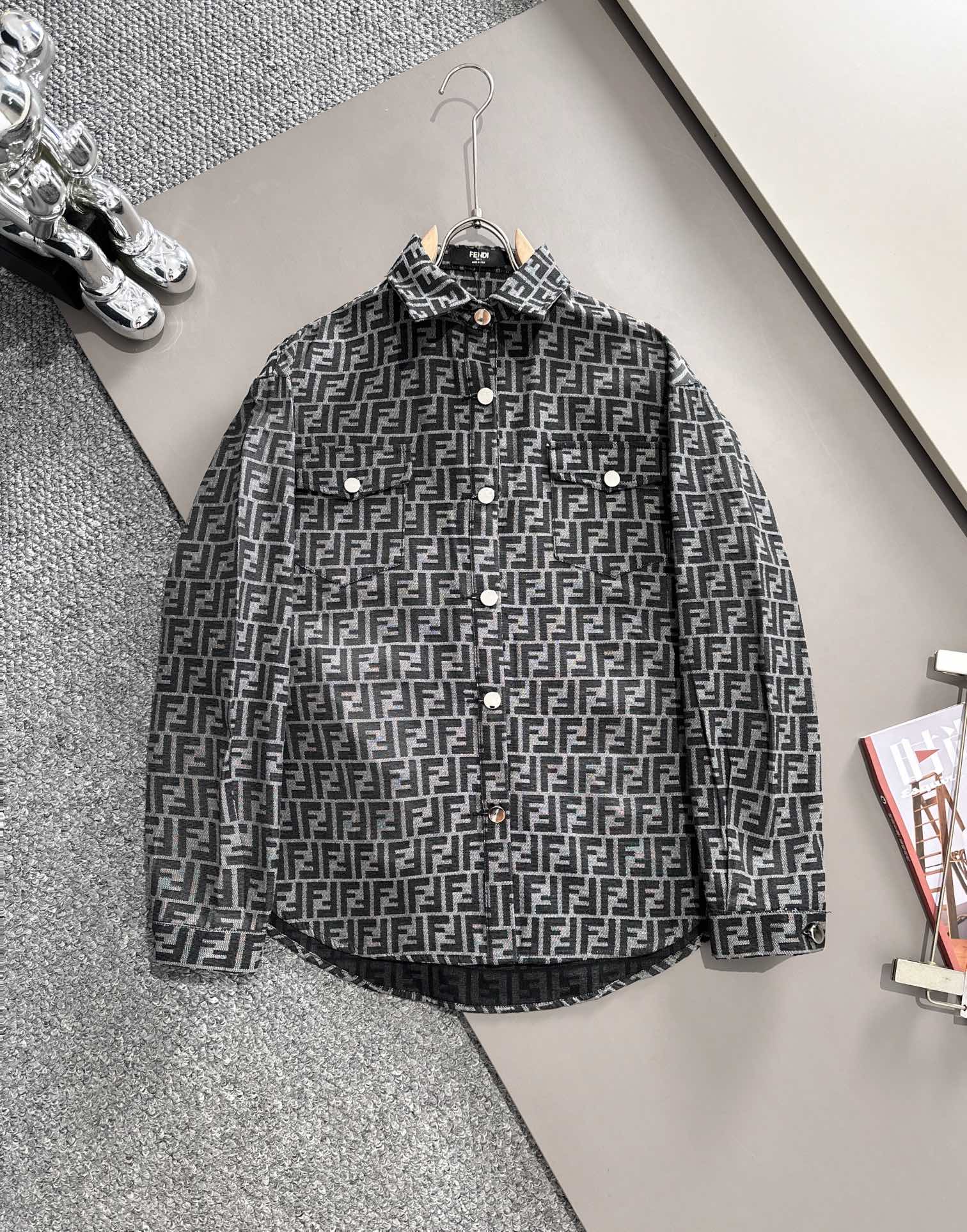 FENDI 2024 desfile de alta costura chaqueta vaquera jacquard personalizada, calidad de primera, tejido jacquard origina…