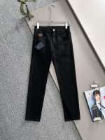 Prada 2024 Autumn e Winter Product Slim Jeans Pants, utilizzando importatori per la produzione in tessuto in denim piatto giapponese. 1 Prada 2024 Autumn e Winter Product Slim Jeans Pants, utilizzando importatori per la produzione in tessuto in denim piatto giapponese.