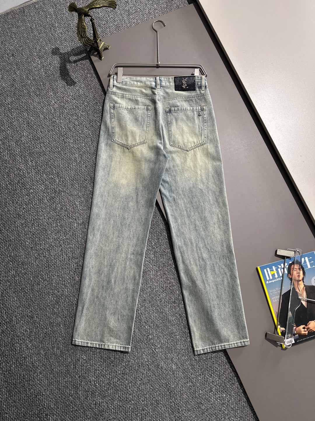 Pantalones vaqueros ajustados de Saint Laurent 2025 para todas las estaciones, tejido de algodón denim plano japonés im…