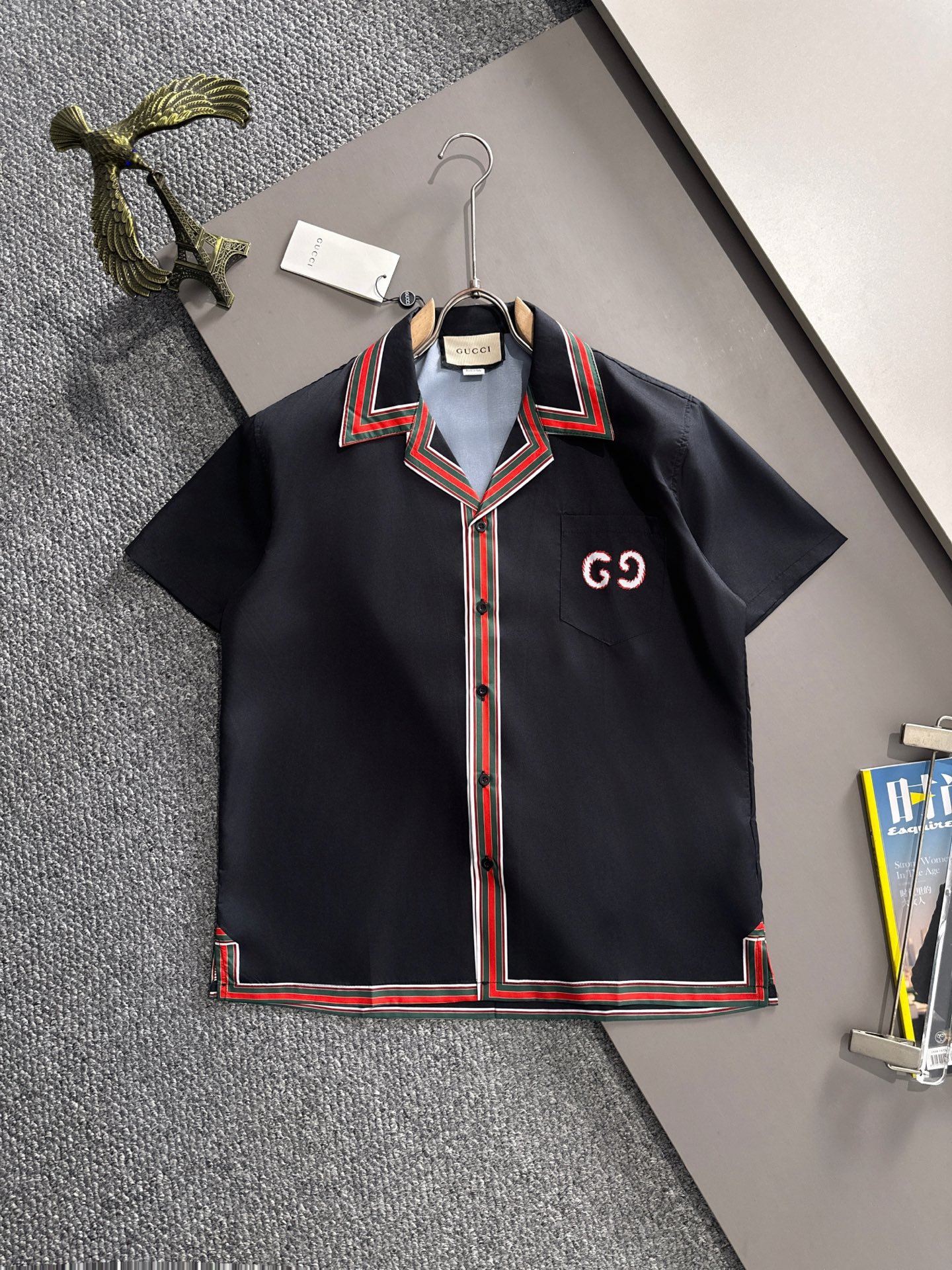 Camisa de diseño clásico con logo GUCCI 2025 verano, estampado digital de cuerpo completo en algodón ligero, confeccion…