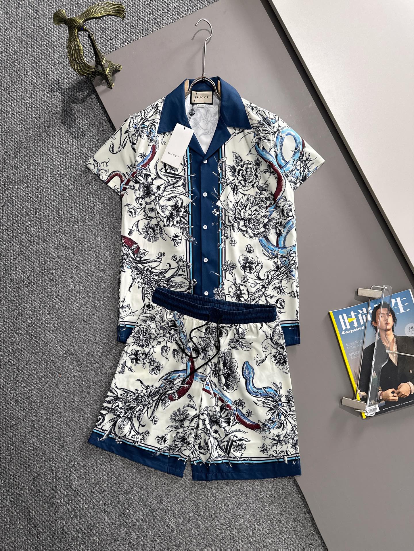 Versace 2025 Verano clásico conjunto estampado de logo, algodón ligero con estampado digital de cuerpo completo, tela d…