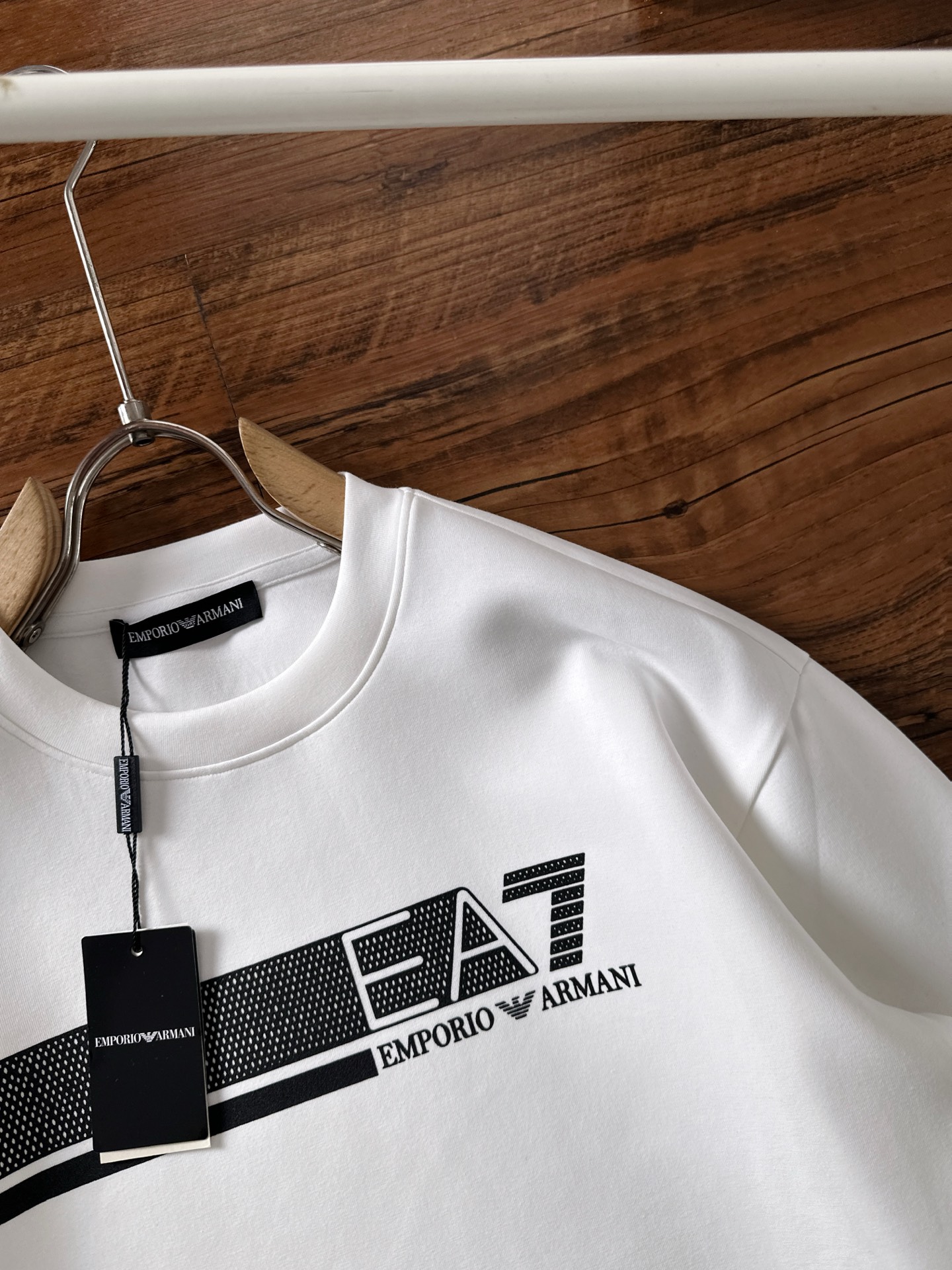 🌾退换 E Armani 阿玛尼 # 2025秋冬 八明治空气层套头圆领卫衣男女同款时尚休闲套头卫衣衫！