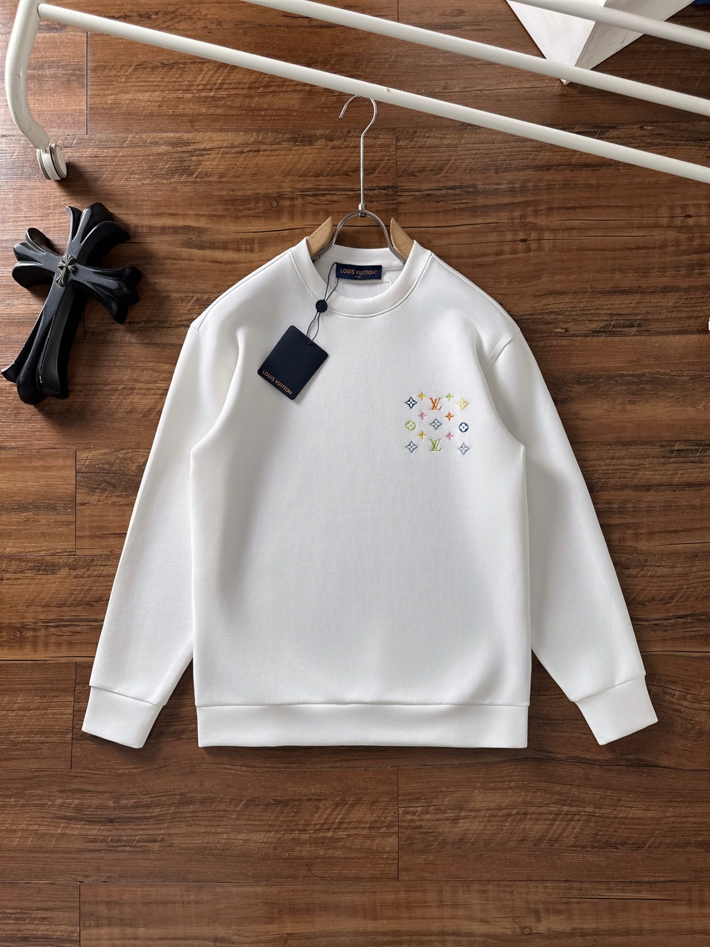 🌾退换 Louis Vuitton-LV 驴家# 2025秋冬 八明治空气层套头圆领卫衣男女同款时尚休闲