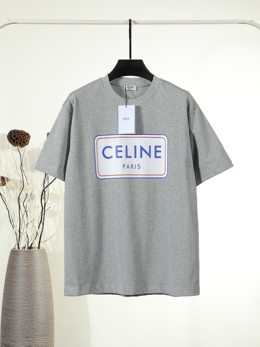 90 【Calidad Exclusiva】 Camiseta de manga corta CELINE con logo impreso. Tejido: algodón peinado de 300 g de doble hilo.…