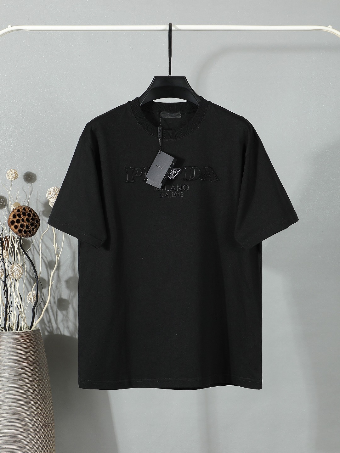 95 [Calidad exclusiva] PRADA Letra triangular mejorada, inspirada en el retro de los años 80 Tela original Mismo estilo…
