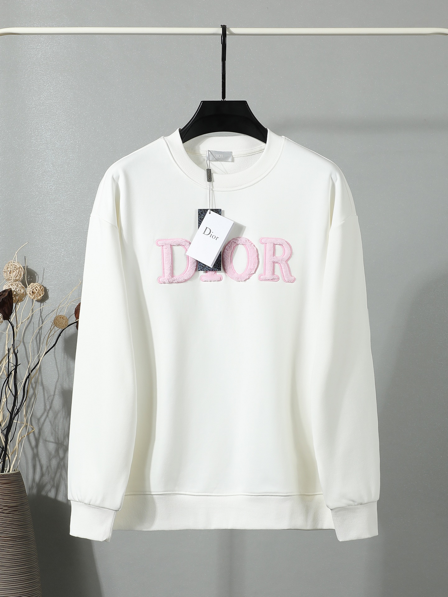 160 [Calidad exclusiva] La nueva sudadera de Dior. Tejido pesado de doble hilo de 480 g. Logotipo tridimensional bordad…