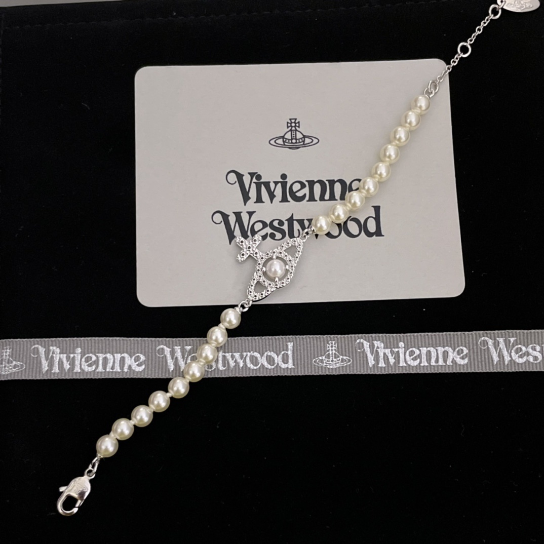 高品质 细节如图 【VivienneWestwood】宝宝,什么是快乐星球,来,这就是快乐星球!绝美