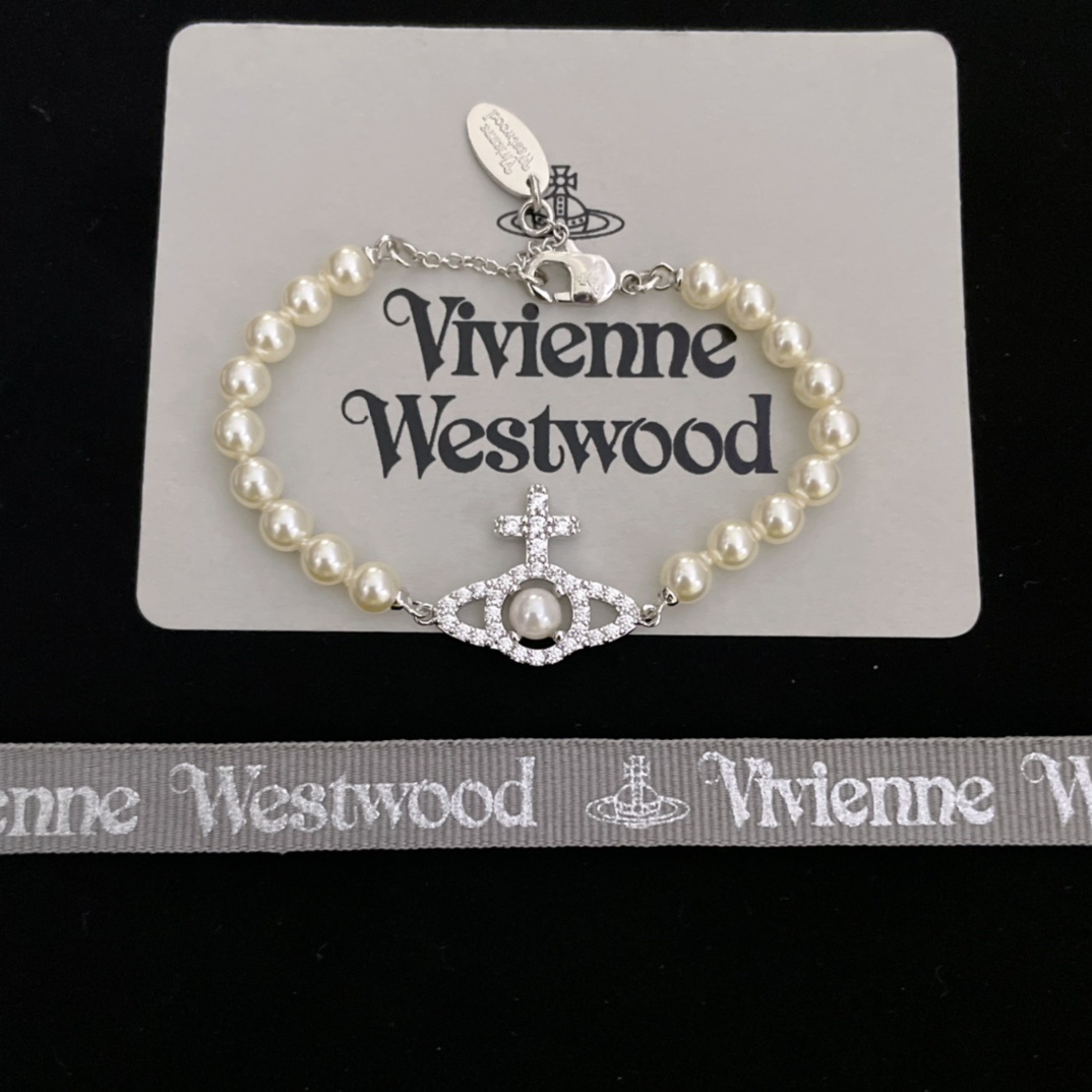 高品质 细节如图 【VivienneWestwood】宝宝,什么是快乐星球,来,这就是快乐星球!绝美