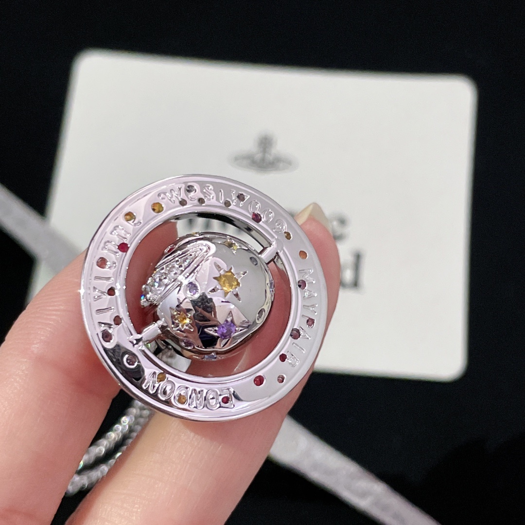 高品质 细节如图 【vivi限定款中号彩钻星球长链】绝美💗太梦幻了❣️超级重工❣男女皆可️😍😍😍必入!