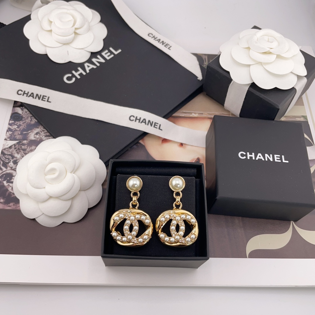 Chanel Jewelry Earring Openwork