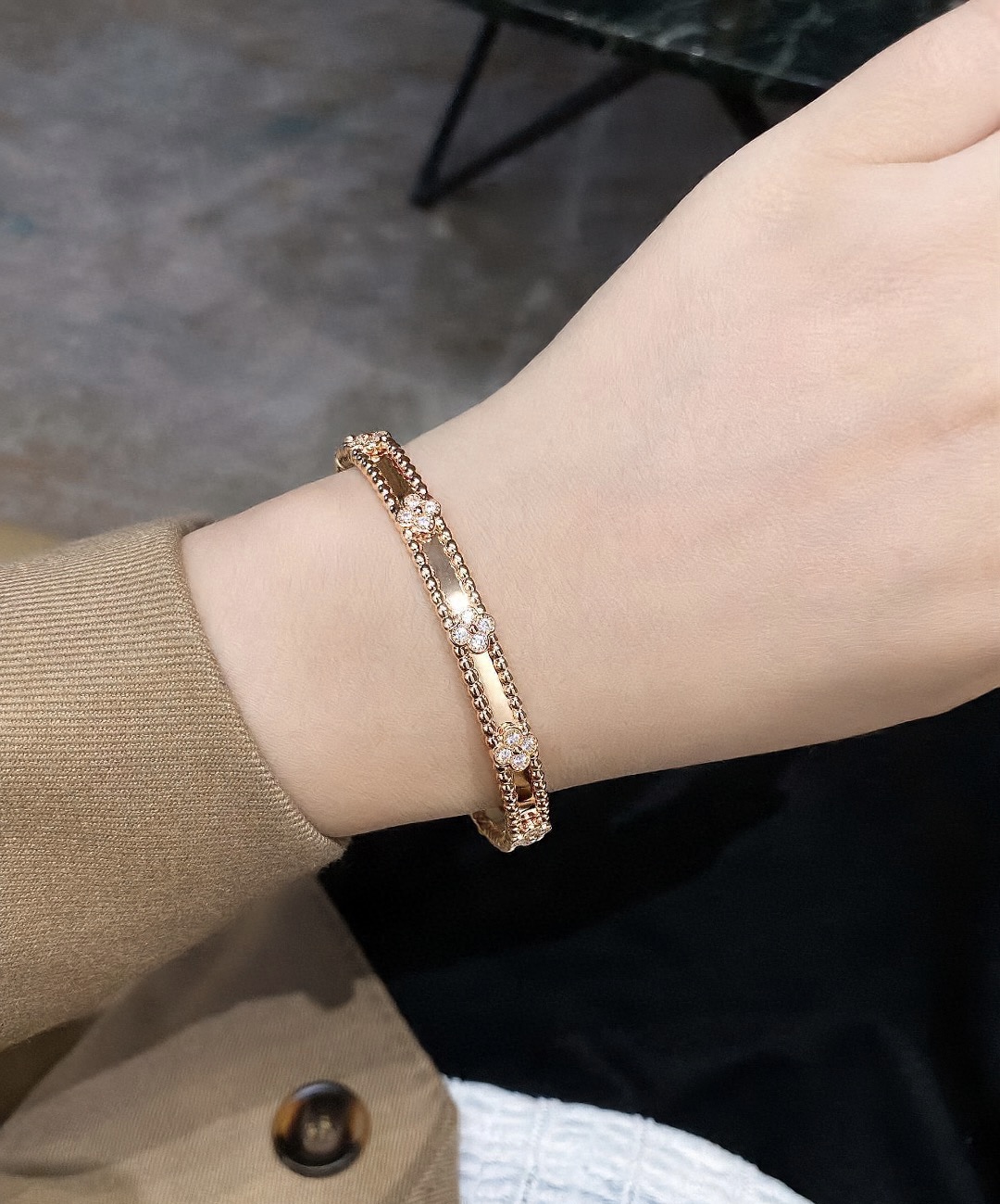 Louis Vuitton Haute Couture Haute Couture Fine Jewelry Necklace Bracelet 9