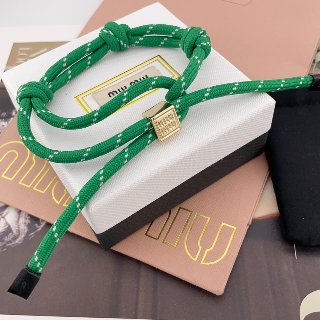Z 2450 Zirconium Sensor Bracelet: Customized Excellence in Four Colors - 图片 6