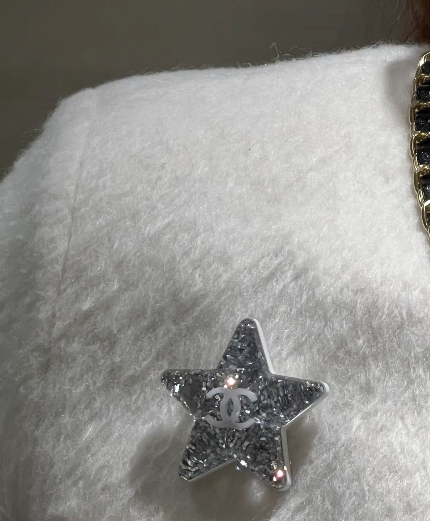 NO:631277,Five-pointed star brooch, brooch, breastpin, Cartier high-end jewelry19860909五角星胸针,,brooch，breastpin,卡迪亚高端饰品,Jewelry