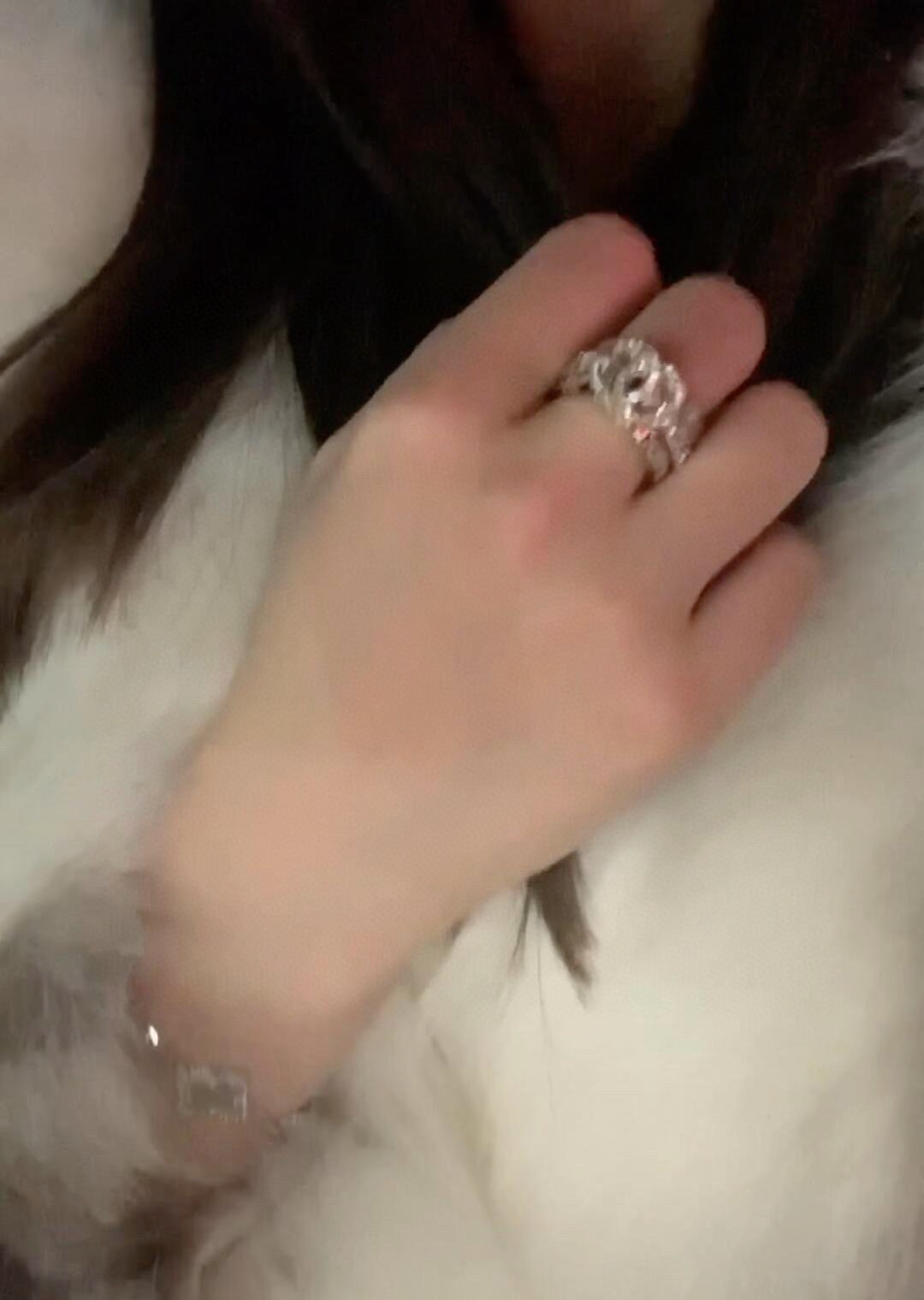 【】 王炸来啦。