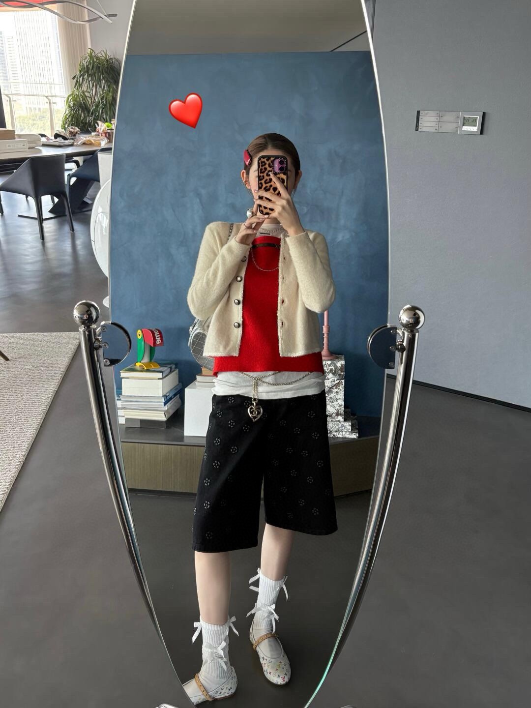 p195【我们出品】