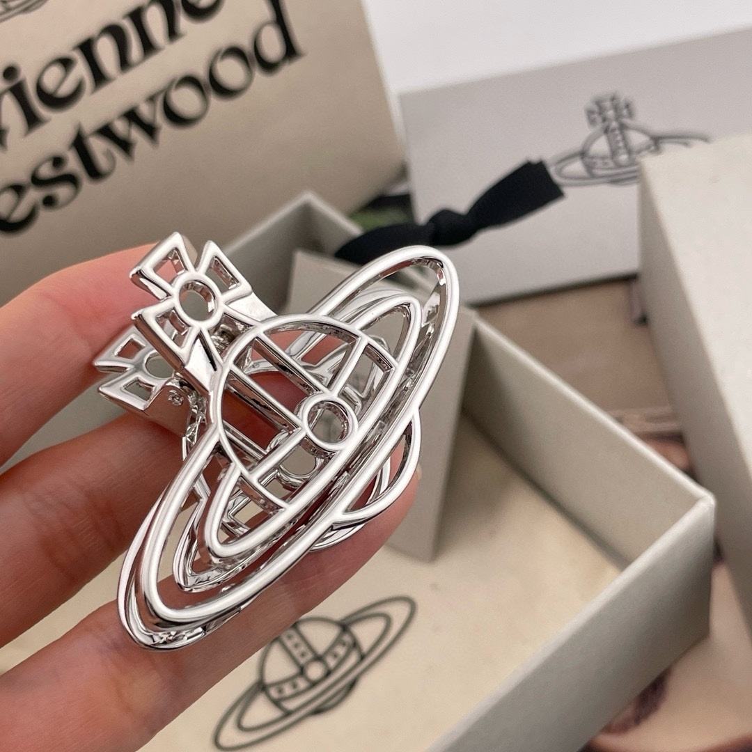 高品质 细节如图 【VivienneWestwood】爆美🔥🔥🔥一定要入!太绝美了❗️宝宝,什么是快乐