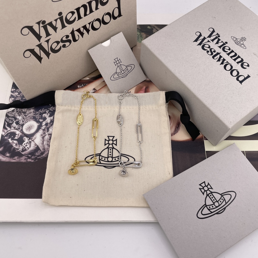 NO:632639,88160【VivienneWestwood】Beauty is a must-have!  It's so beautiful, baby, what is a happy planet? Come on, this is a happy planet!  Super stylish three-dimensional pin planet bracelet, available in 2 colors: gold and silver!  Sterling silver gold plated chain!  Babies with allergies can also drink it with confidence. Highly recommended, super delicate, and you can get it with your eyes closed!  The pure crown ball is a classic symbol, and the shining rings of Saturn outline the future as the waves flow, opening up a new encounter with the future!  Pin three-dimensional planet design!  Glossy polishing is very heavy duty!  When you get your hands on it, you can completely feel its texture, feel, and gloss. It is super nice. The design of Saturn adds a lot of cool and fashionable pretty looks, making the punk look a little girly at the same time, bringing with it a group of fashion fans!  It’s really beautiful, can be salty or sweet, pure or delicious!  Fall in love at first sight, definitely the leader in the 'practical + high-end' world, absolute yyds, absolute treasure, timeless Saturn, bracelet, pure silver, gold plating, Cartier high-end jewelry1986090988160【VivienneWestwood】爆美一定要入！太绝美了宝宝,什么是快乐星球,来,这就是快乐星球！超有设计感的别针立体星球手链,金,银2个颜色！纯银镀金链条！过敏体质宝宝也可以放心冲啦重磅推荐,超精致,闭眼入准没错！纯粹王冠球是经典的象征,闪耀土星环勾勒未来波光流转间,开启一场与未来的崭新际遇！别针立体星球设计！光面抛光非常重工！拿到手完完全全可以感受到它的质感,手感,光泽感超nice用土星的设计上,增添不少冷艳时髦的俏丽模样,使得朋克同时又有点小少女,自带一群时尚粉！真的敲好看,可盐可甜,可纯可欲！一眼便钟情,绝对是“实用+高级”界的杠把子,绝对的yyds,绝对的宝藏永不过时的土星,,bracelet,pure silver,gold plating,卡迪亚高端饰品,Jewelry