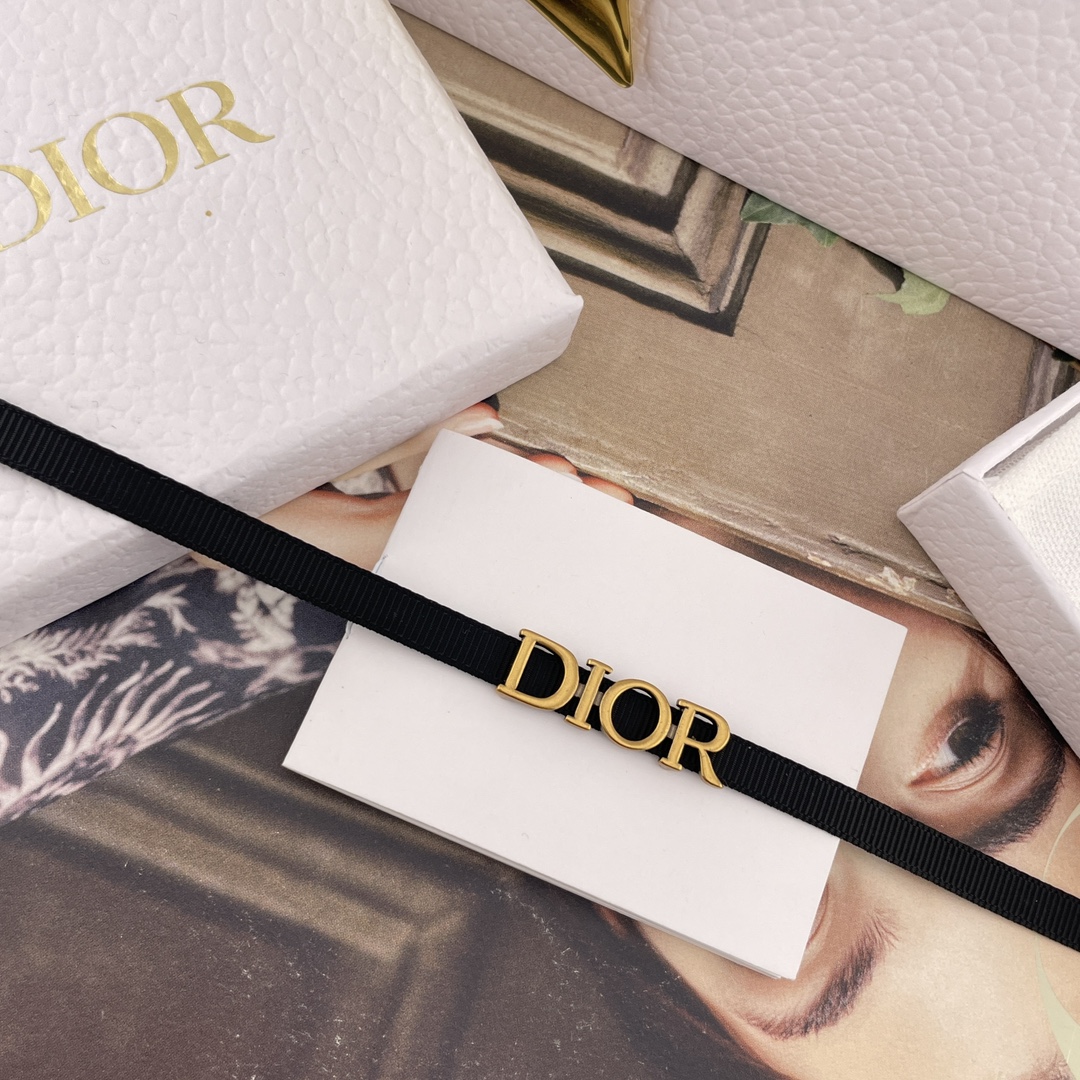 Vintage Dior-Inspired Ribbon Choker Necklace - Classic Design, Ready to Ship 4 i1747571544 8368 6